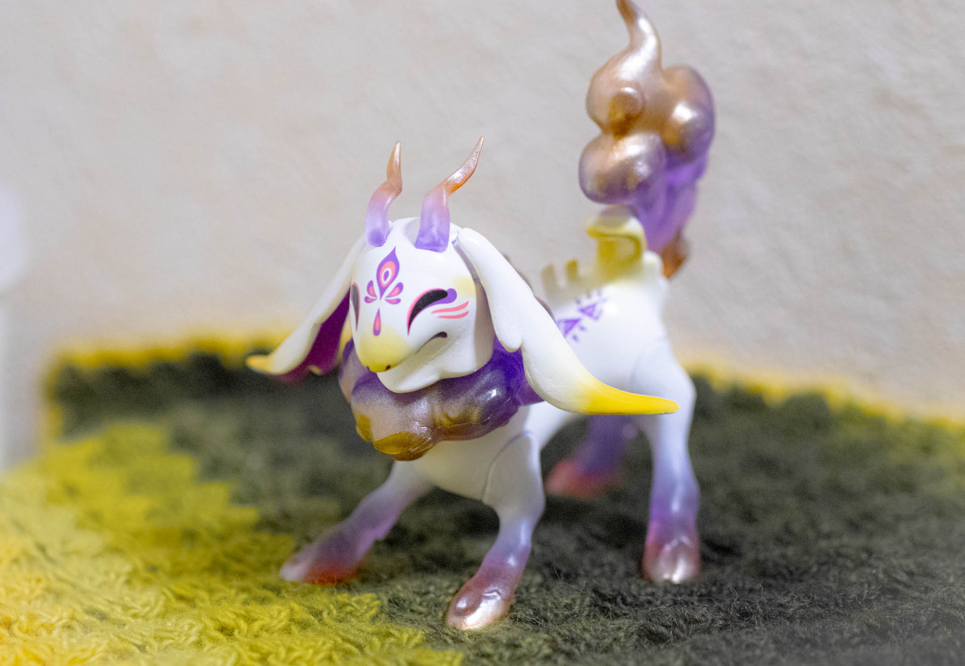 ちんまり仔白沢　ガチャガチャ　だいきょ屋