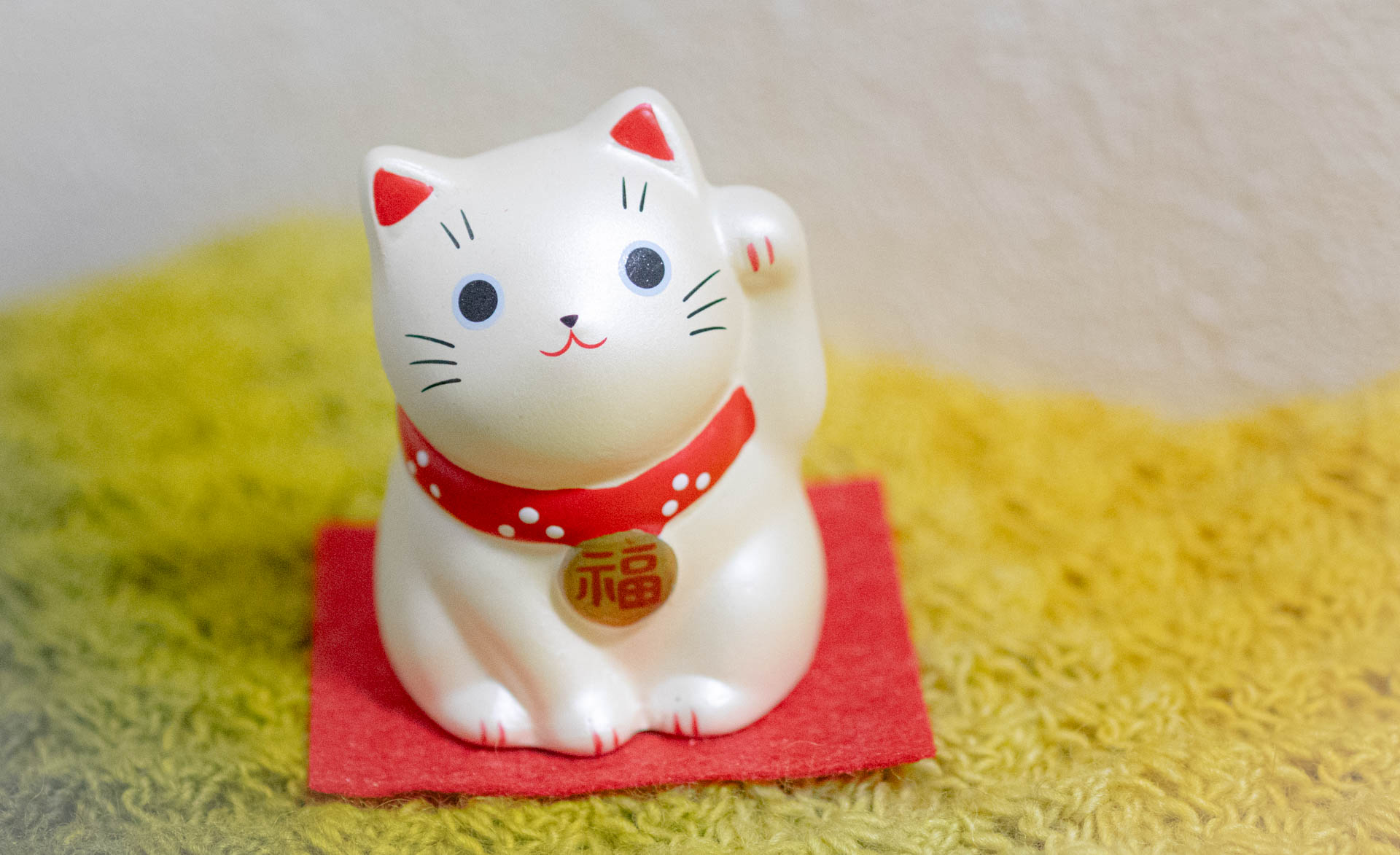 招き猫　置物