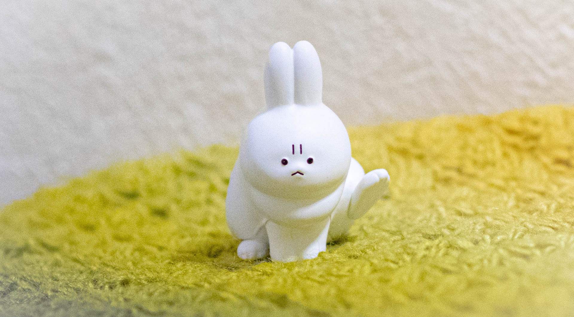 怒ったうさちゃあぁぁん　ガチャガチャ