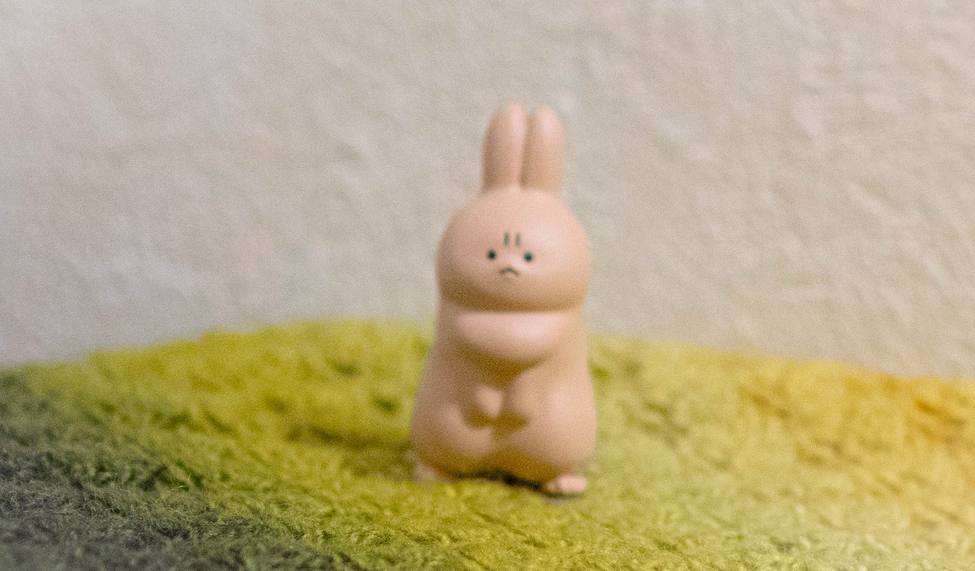 怒ったうさちゃあぁぁん　ガチャガチャ