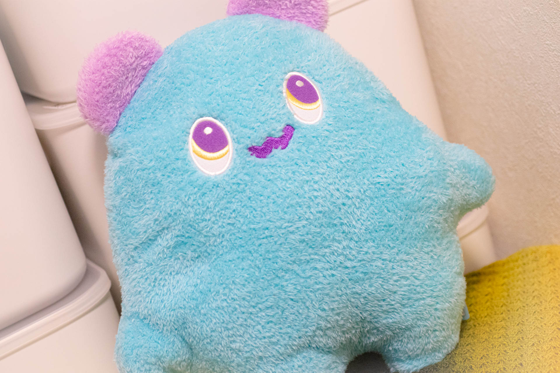 ダイソー　クッション　ぬいぐるみ