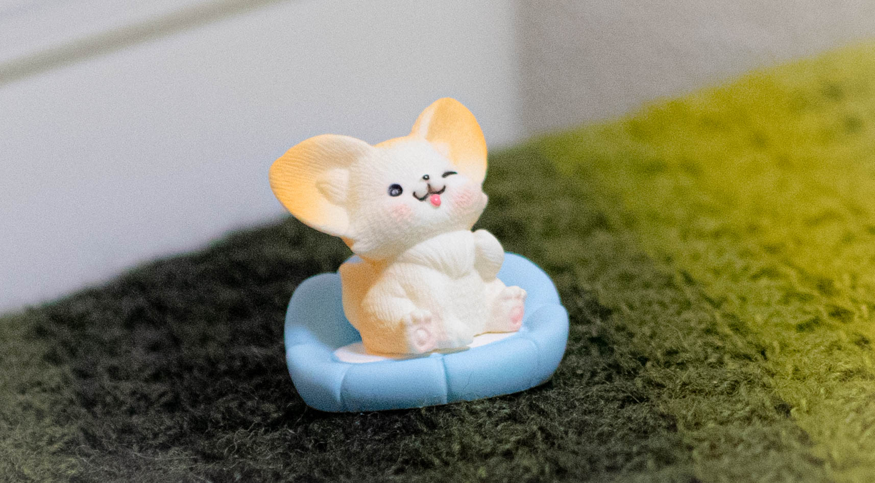 フェネックさん　カプセルトイ　ガチャガチャ