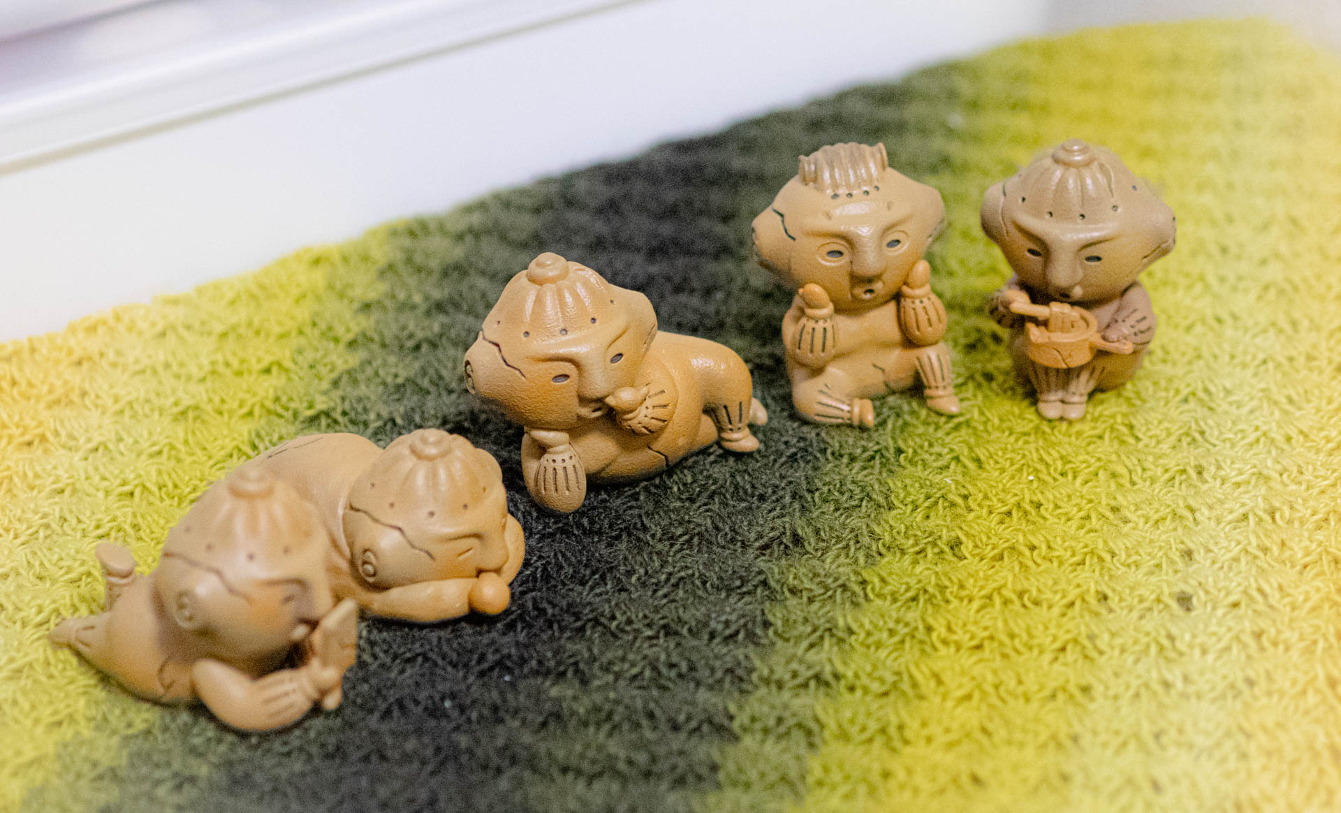 どぐぅたら　カプセルトイ　ガチャガチャ