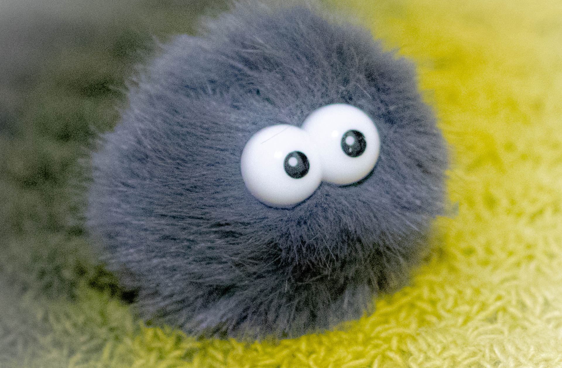 ギョロ目モンスター ダイソー ぬいぐるみ