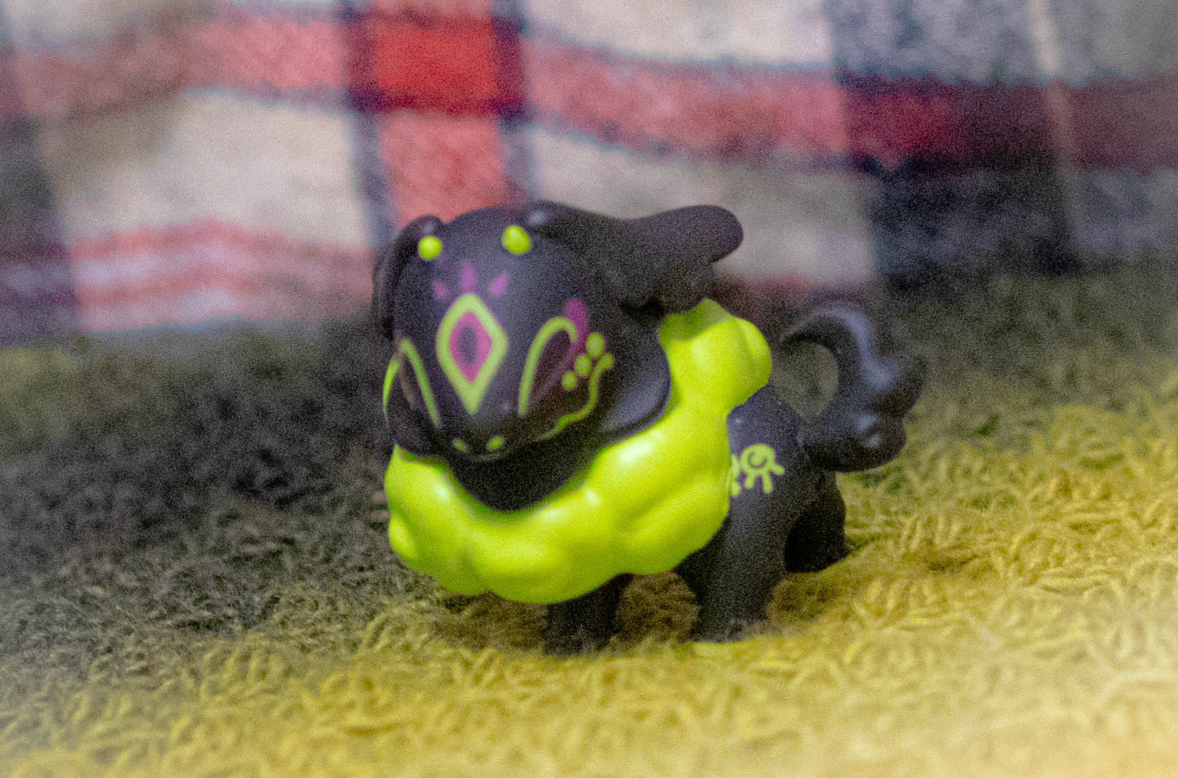 カプセルトイ　ガチャガチャ　ふんわり仔白沢