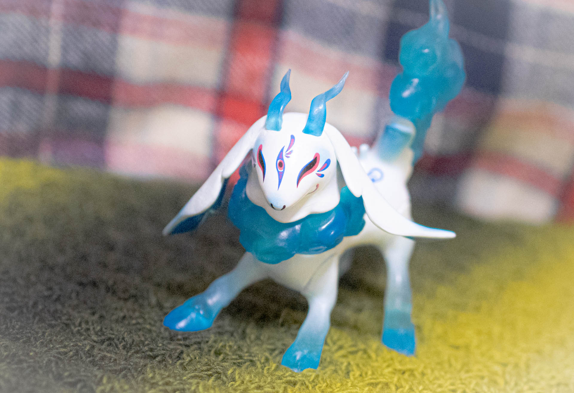 カプセルトイ　ガチャガチャ　ひょっこり仔白沢