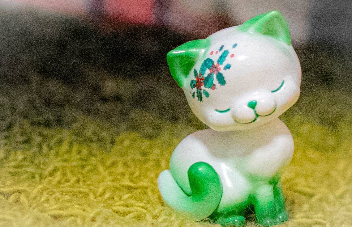 ガチャガチャ　はなむぐり　花猫