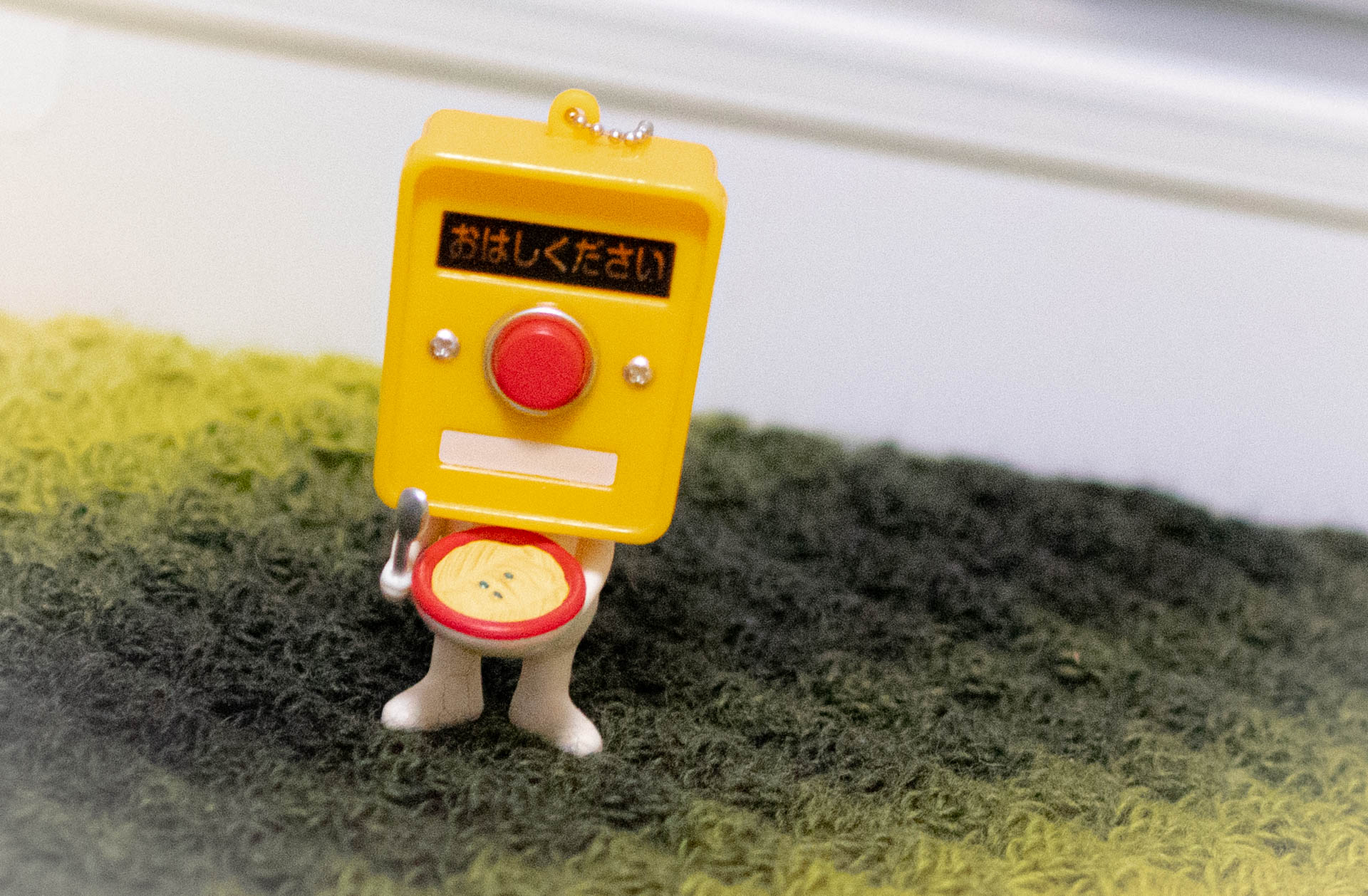 カプセルトイ ガチャガチャ 押しボタンくん