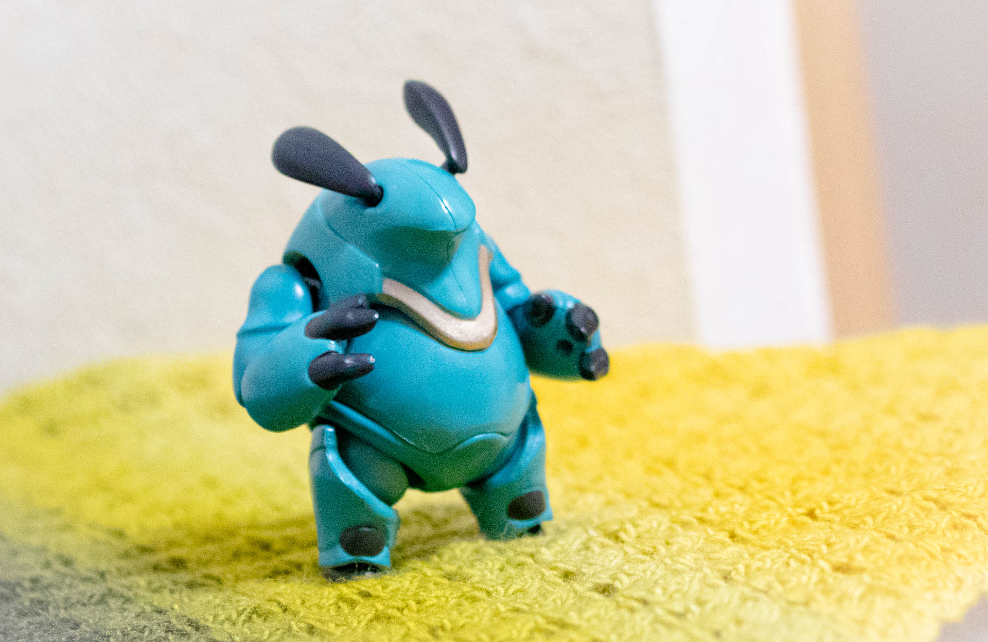 カプセルトイ　ガチャガチャ　ロピアタン