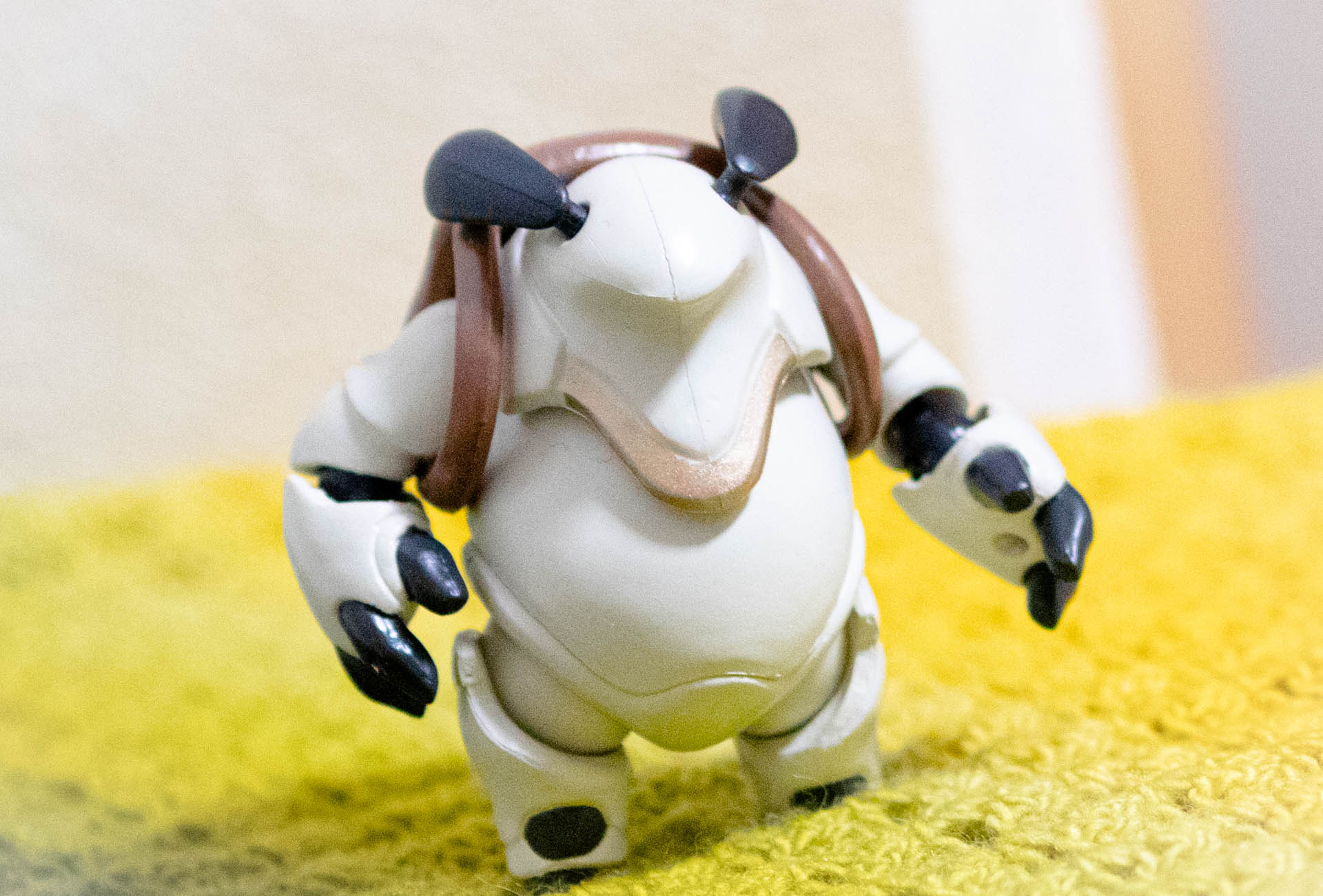 カプセルトイ　ガチャガチャ　ロピアタン