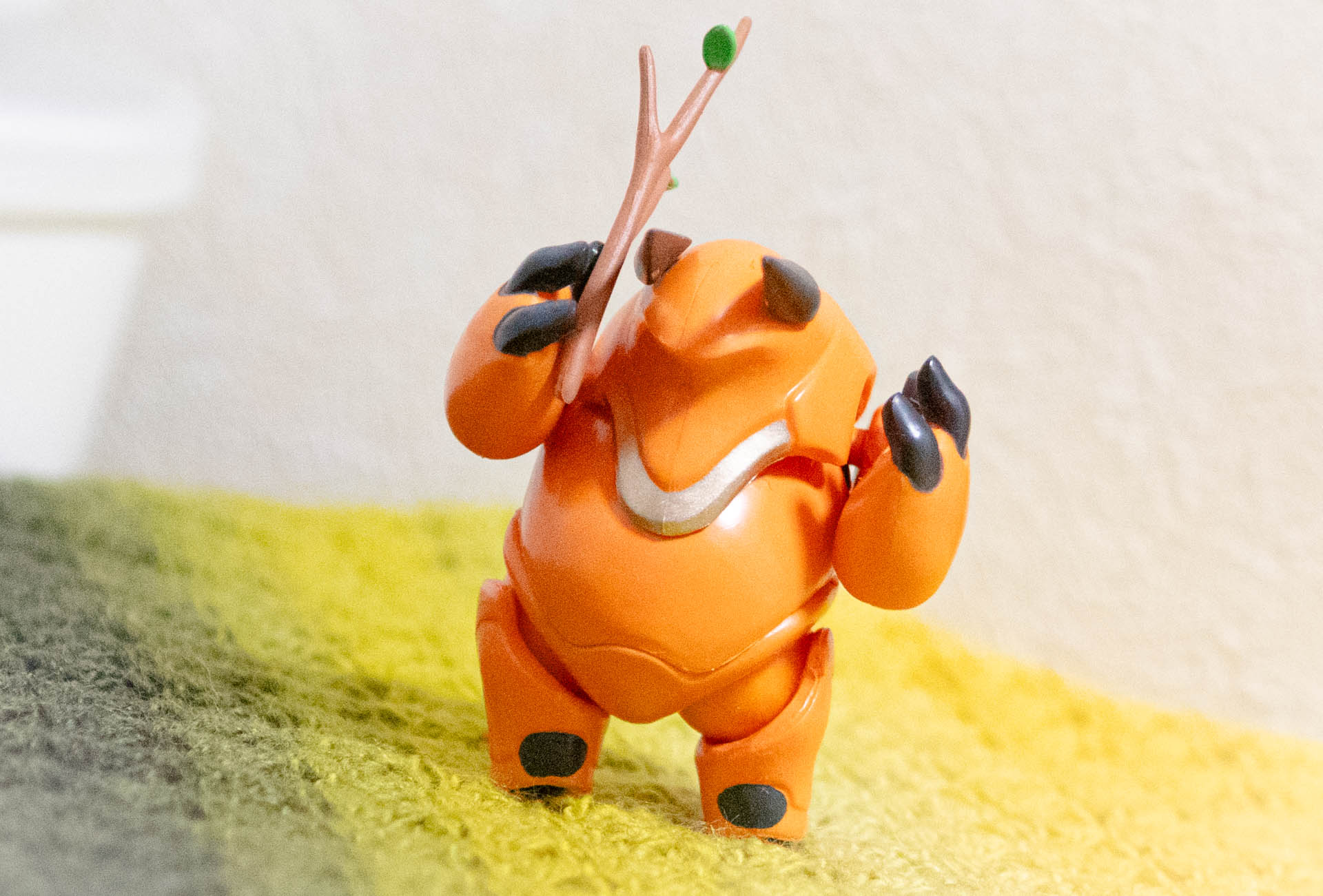 カプセルトイ　ガチャガチャ　ロピアタン