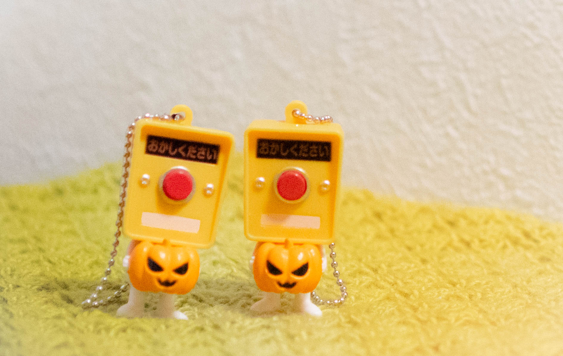 押しボタンくん　ガチャガチャ　カプセルトイ