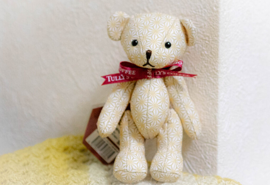 タリーズ　ミニテディ　麻