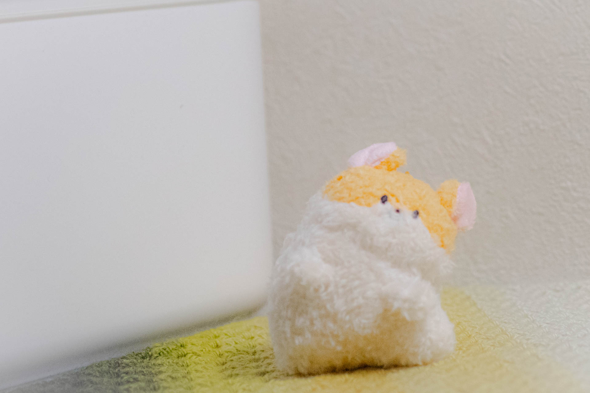 ちらりズ　ガチャガチャ　ぬいぐるみ