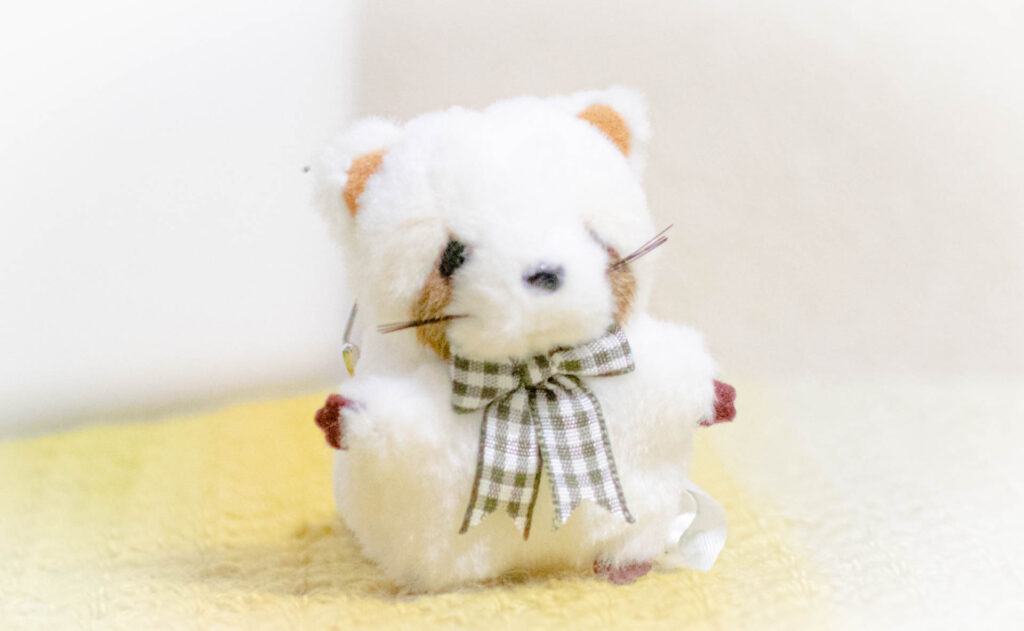 ぬいぐるみ　レッサーパンダ　たけのこ