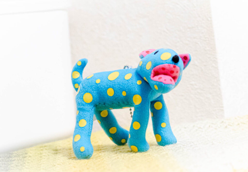 草間彌生　プラッシュ　ぬいぐるみ