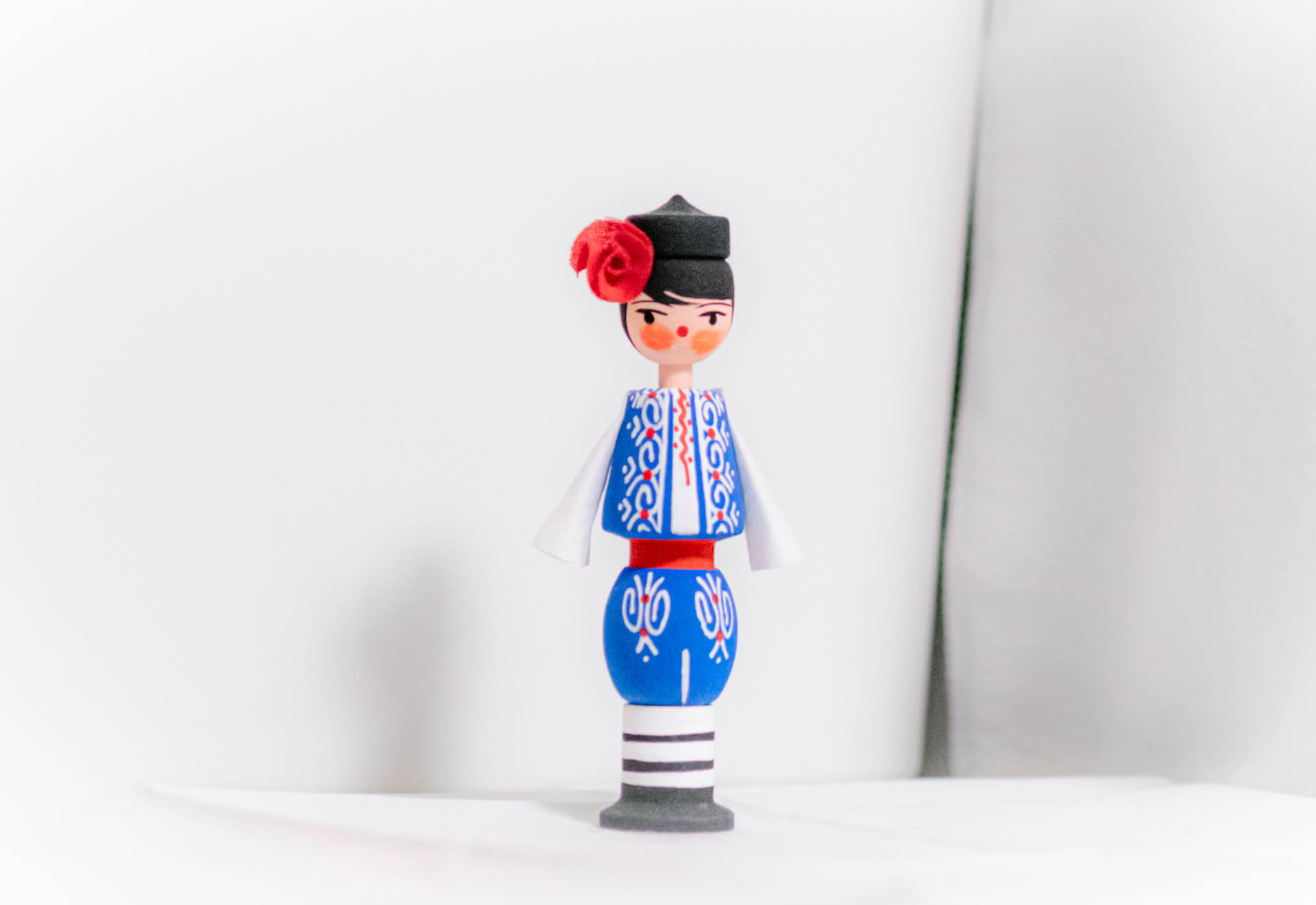 チャイカ　ダマスクローズ　函館