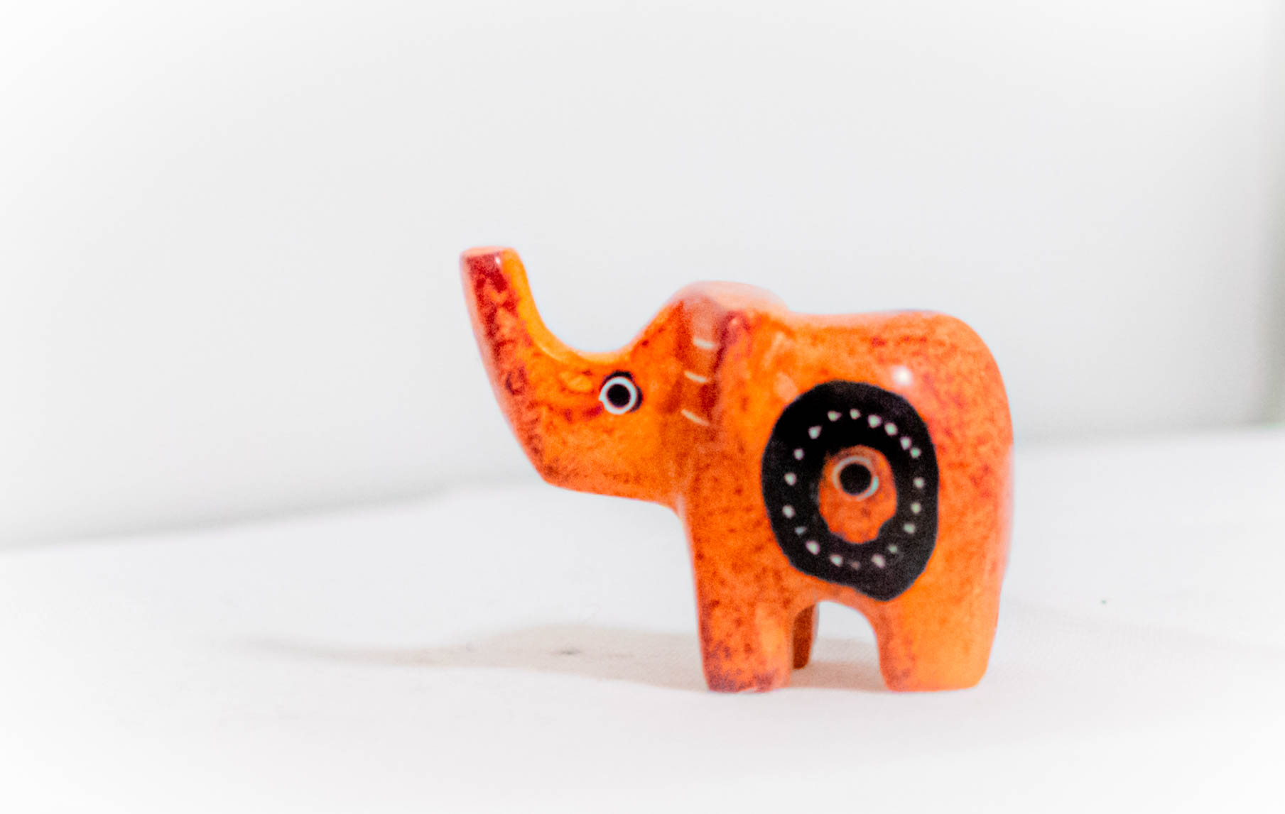 トーゴ　ゾウ　置物