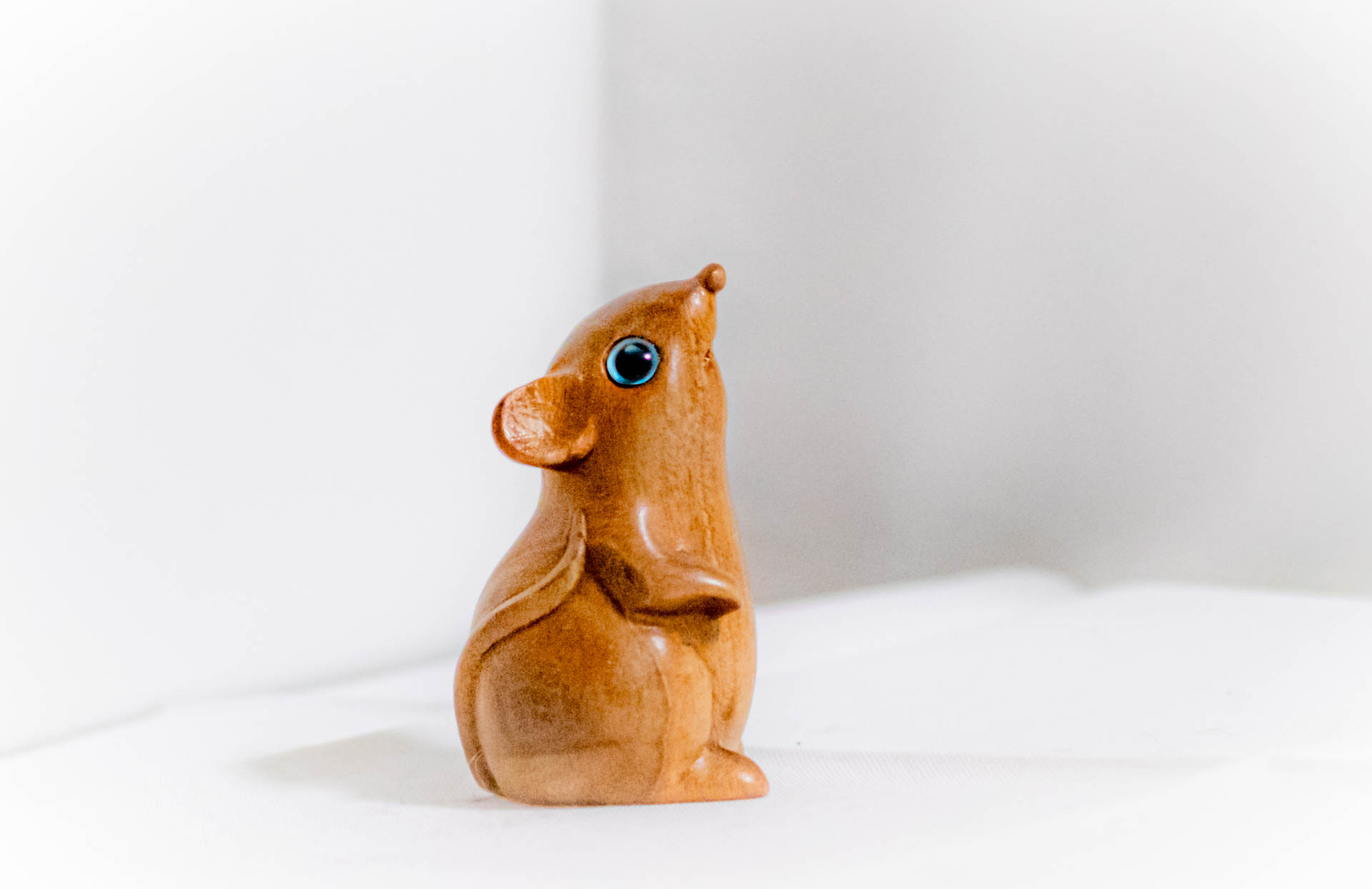 リベリア　ネズミ　置物