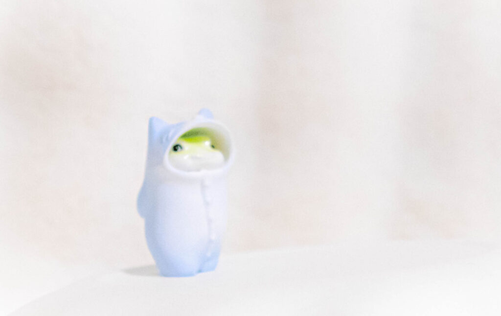 俺、今日からねこ　カプセルトイ　かえる