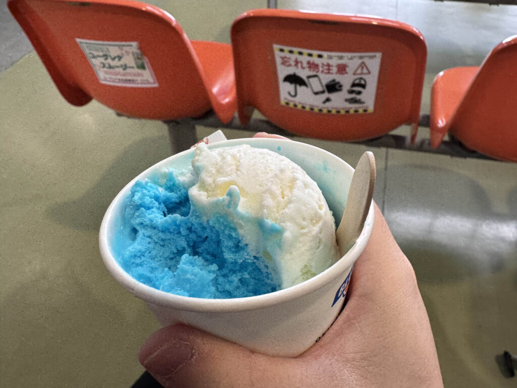 ブルーシール　ブルーウェーブ味　沖縄