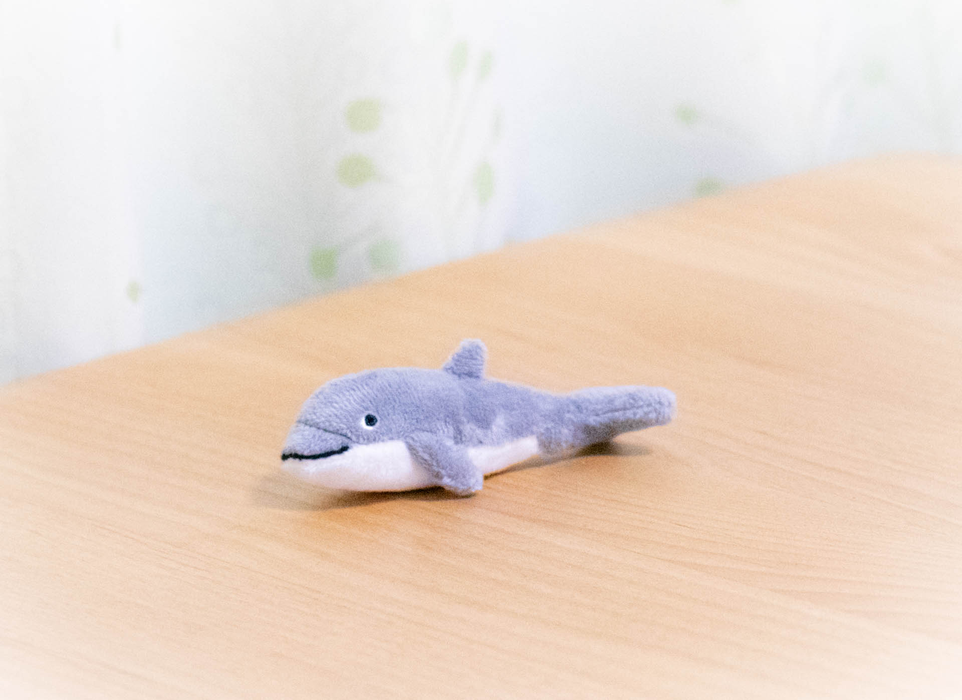 IKEA　ぬいぐるみ イルカ