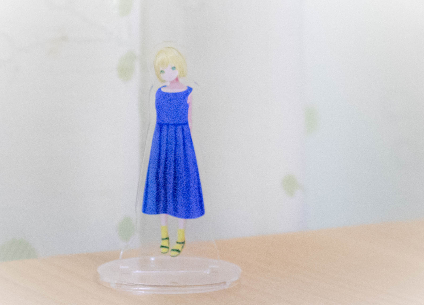 しろつき　アクスタ