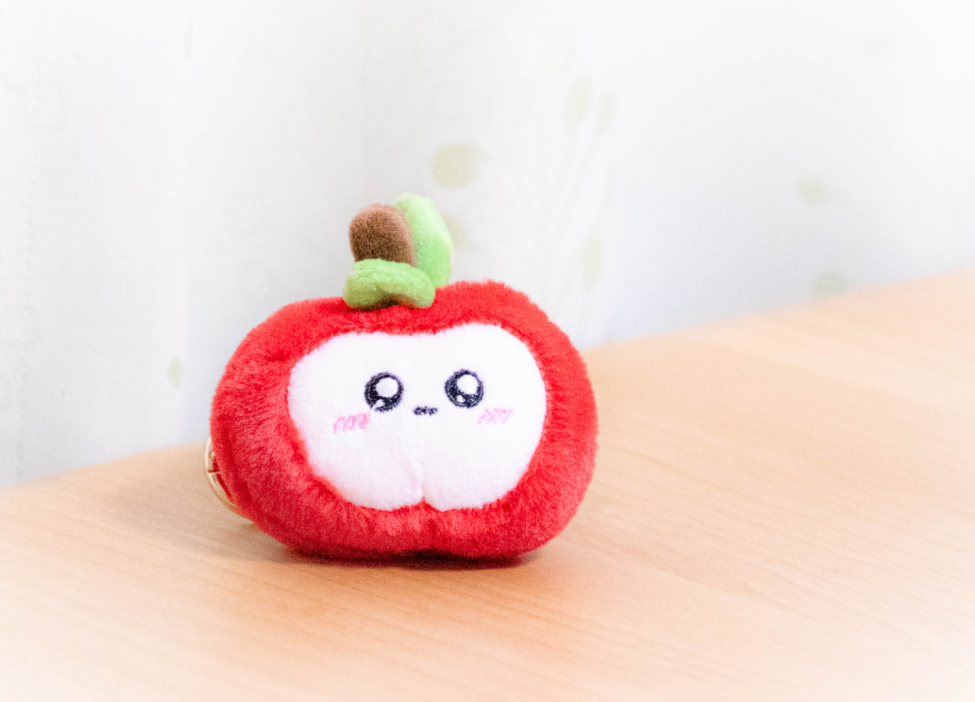 りんご　ぬいぐるみ