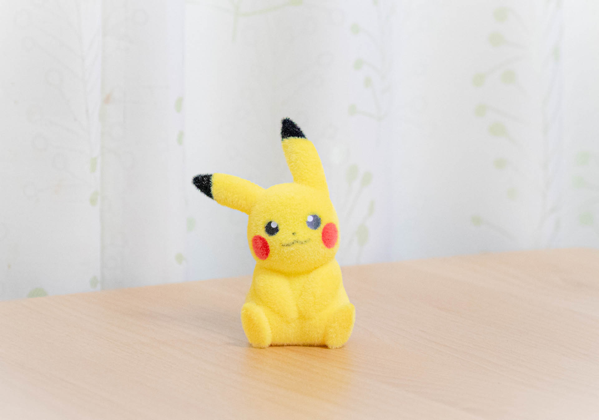 てのひらピカチュウ